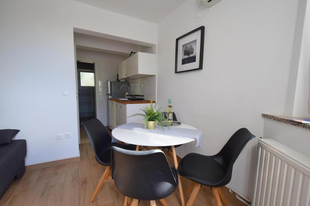 Apartments Julia Чизичі Екстер'єр фото